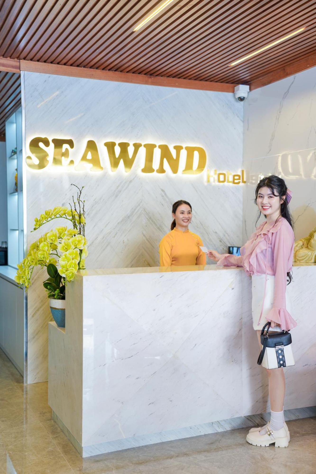 Sea Wind Hotel By Thg Da Nang Exterior foto